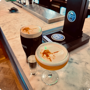 Image gallery marquee