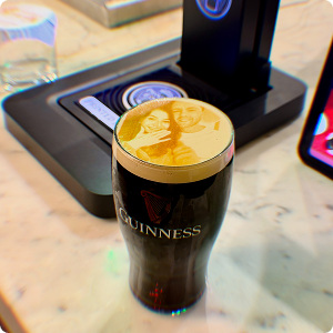 Image gallery marquee